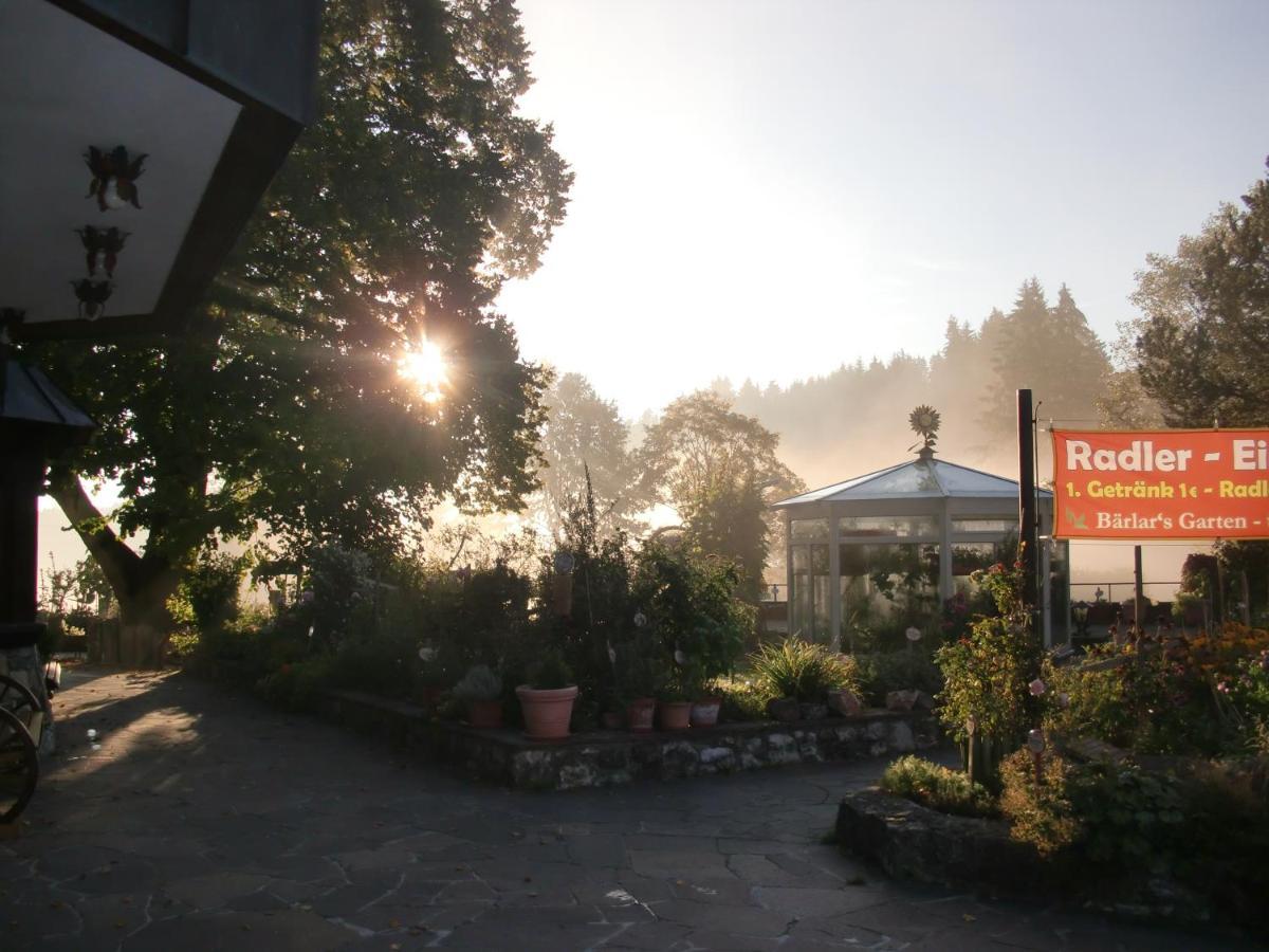 Der Baeren In Zell Hotel Eisenberg  Exterior photo